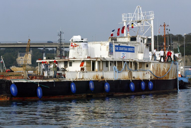 Imagem do barco Calypso, de 2007, em Concarneau, na França