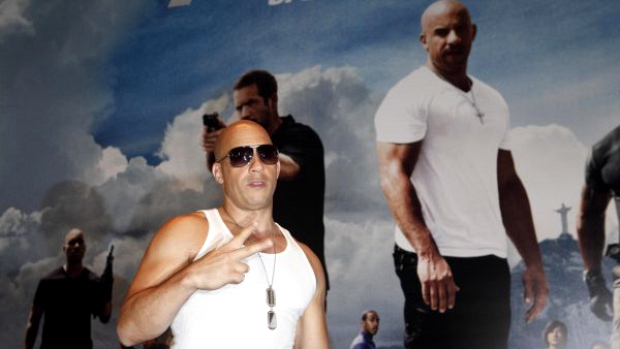 Vin Diesel posa na coletiva de lançamento de Velozes e Furiosos 5, no hotel Copacabana Palace