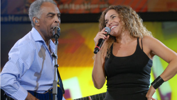 Daniela Mercury canta ao lado de Gilberto Gil em 2012