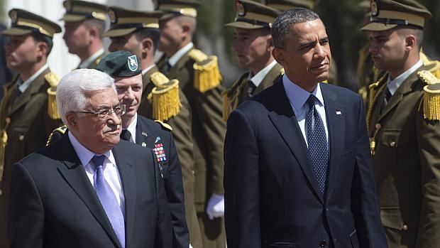 Obama é recebido por Abbas ao chegar à Cisjordânia