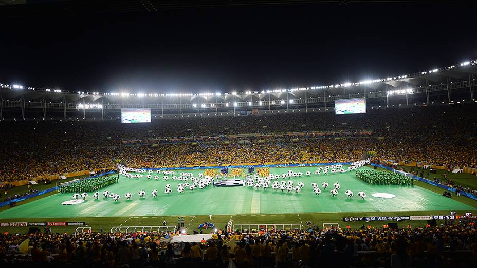 Cerimônia de encerramento antes da final da Copa das Confederações da partida de futebol entre Brasil e Espanha, no Estádio do Maracanã, no Rio de Janeiro