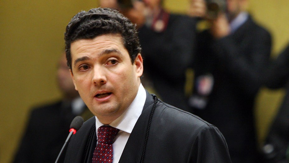 O advogado de Luiz Gushiken, no plenário do STF, durante julgamento do mensalão, em 08/08/2012