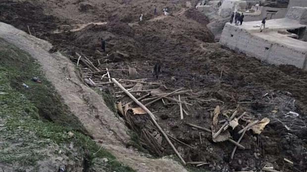 Destruição no distrito de Argo, na província de Badakhshan, no Afeganistão, atingida por um deslizamento que deixou centenas de mortos ou desaparecidos
