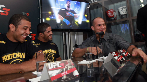 Aldo, Toquinho e Cigano na coletiva de imprensa de UFC Undisputed 3