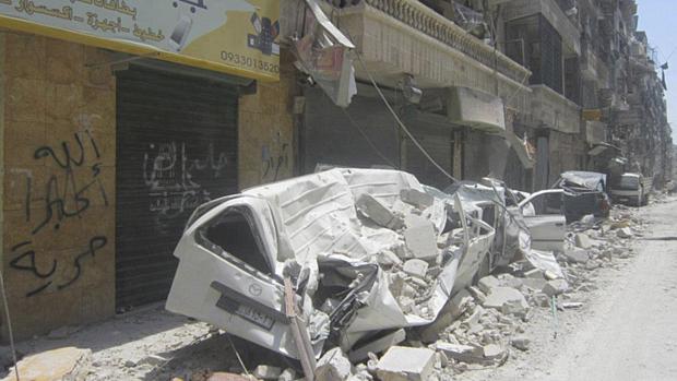 Cidade de Alepo, a segunda maior do país, está em ruínas após semanas de bombardeios
