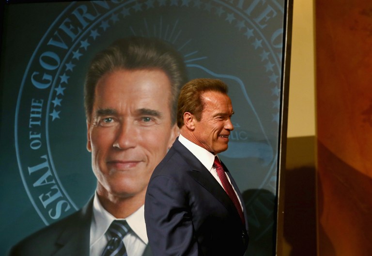 Schwarzenegger ganha retrato no Capitólio da Califórnia