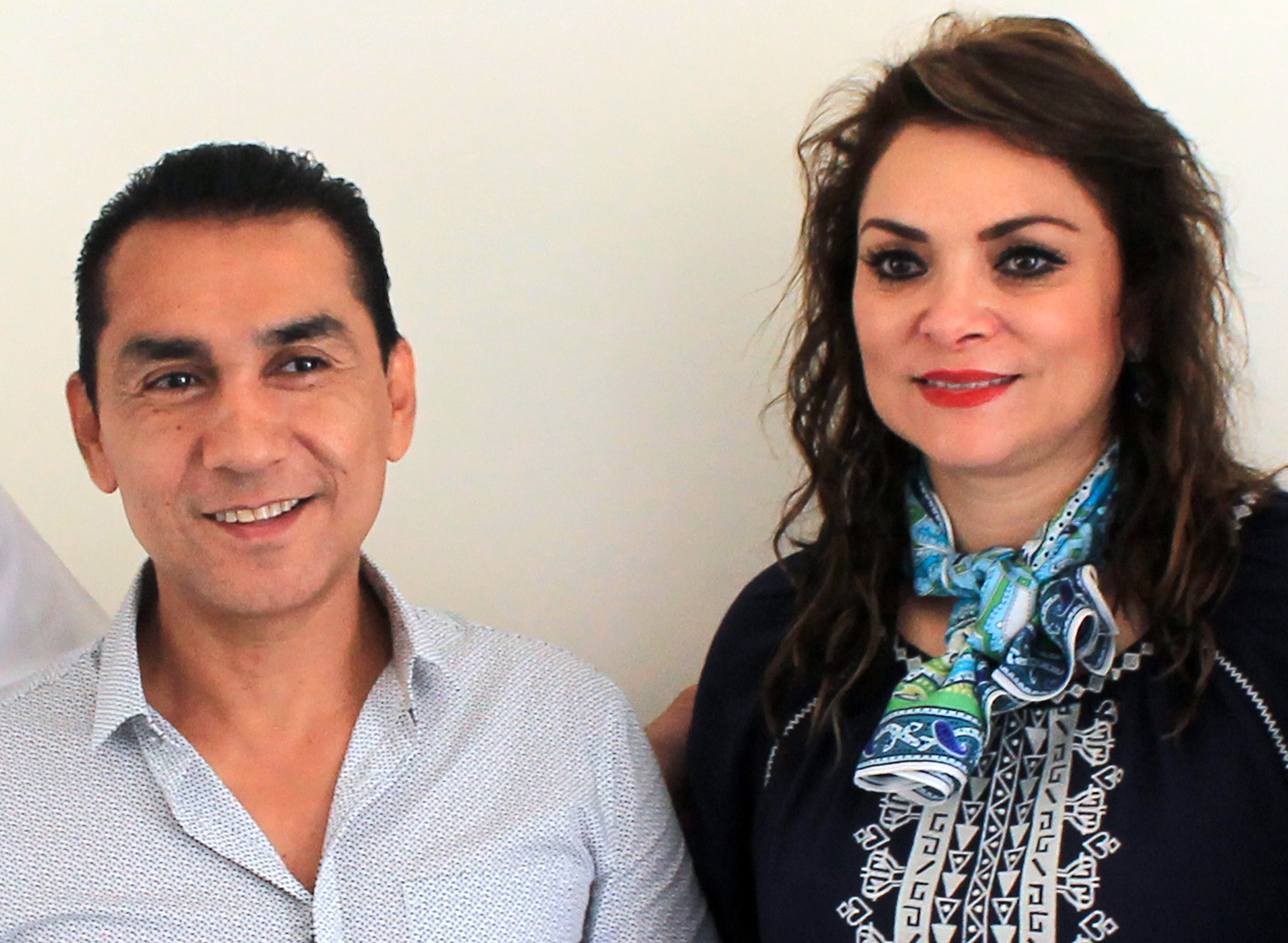 O ex-prefeito de Iguala José Luis Abarca e a mulher, Maria de Los Angeles Piñeda, em foto de julho deste ano