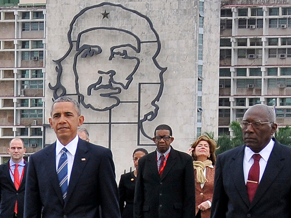 Obama faz visita emblemática em Cuba e participa de cerimônia no monumento de Jose Marti, no Palácio das Revoluções