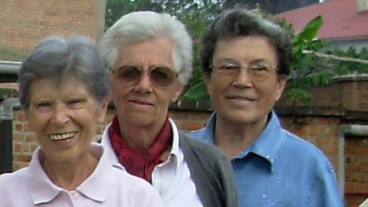 Bernadetta Boggian (à esq.), Olga Raschietti e Lucia Pulici (à dir.), as três freiras italianas assassinadas no Burundi