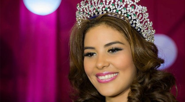 Miss Honduras María José Alvarado representaria o país em um concurso internacional em Londres