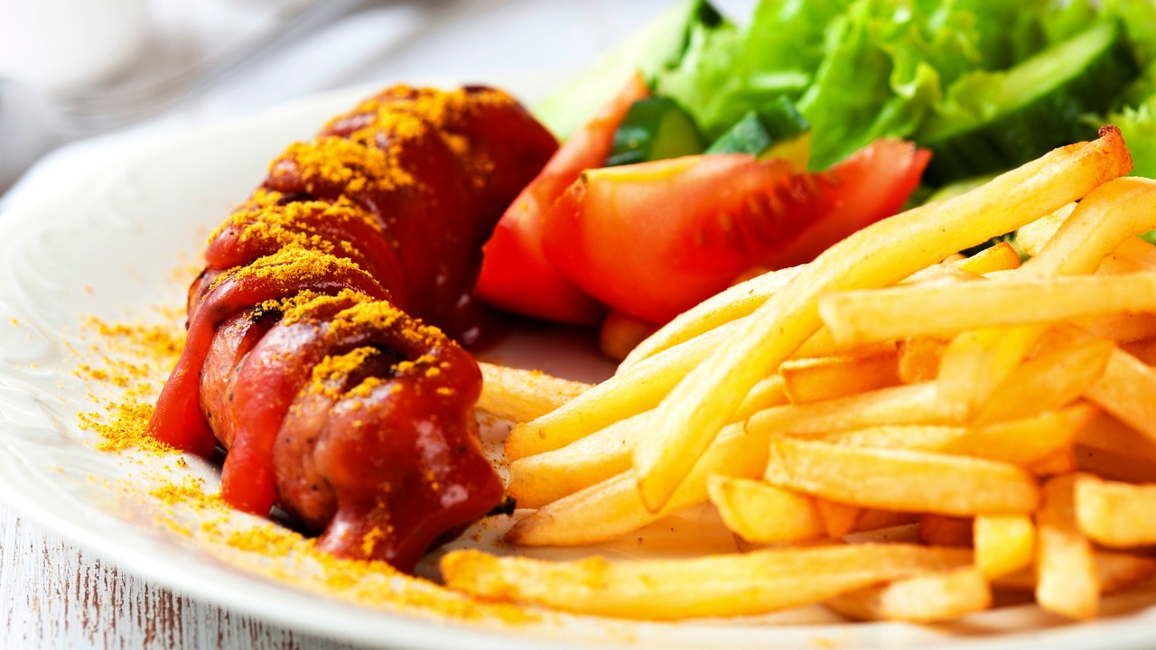 O Currywurst é um típico prato de fast-food alemão