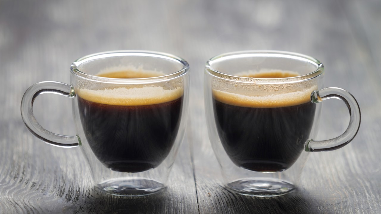 Café: hábitos de consumo da bebida e efeito da caféina sobre o organismo são determinados por variações genéticas