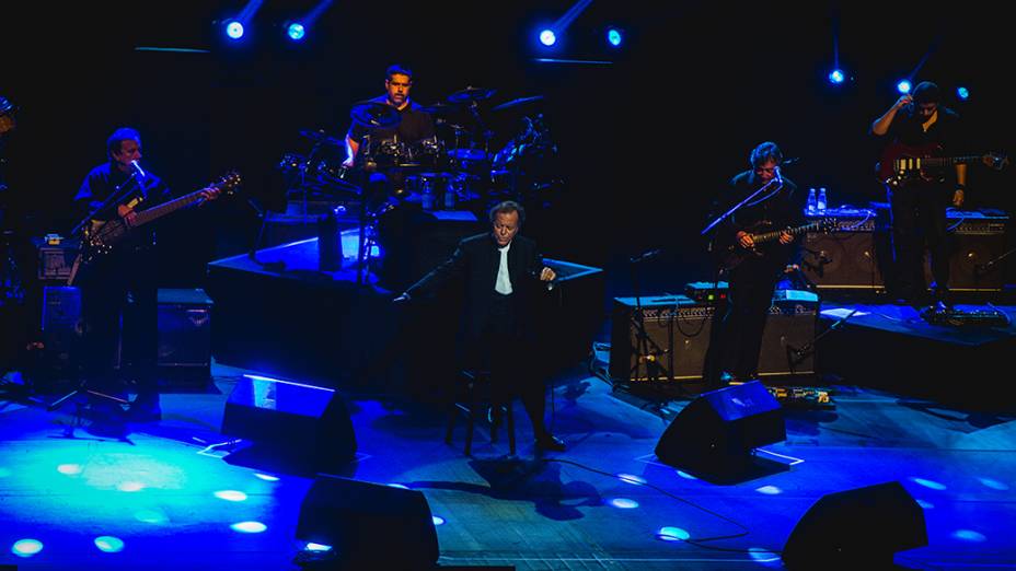 Julio Iglesias se apresenta no Citibank Hall em São Paulo