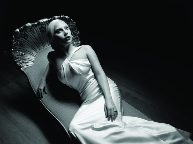 Lady Gaga em cena da quinta temporada de American Horror Story: Hotel