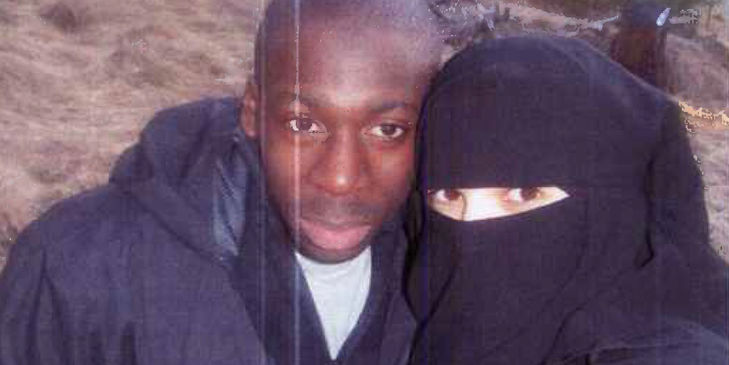 Amedy Coulibaly e Hayat Boumeddiene, em uma foto pessoal