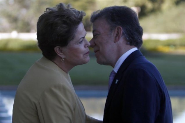 Dilma Rousseff recebe o presidente colombiano Juan Manuel Santos no Palácio da Alvorada