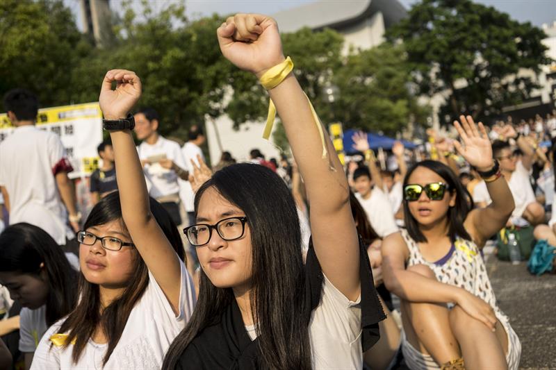 Estudantes de Hong Kong protestam por mais democracia