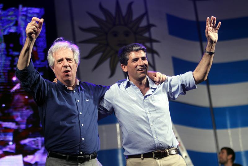 Tabaré Vázquez e Raúl Sendic, candidatos do governo à Presidência do Uruguai e ao posto de vice