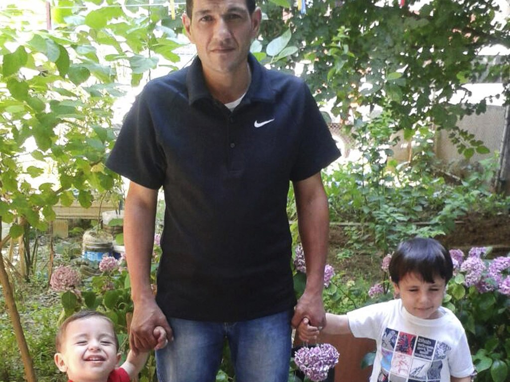 Abdullah Kurdi perdeu dois filhos e a esposa no naufrágio