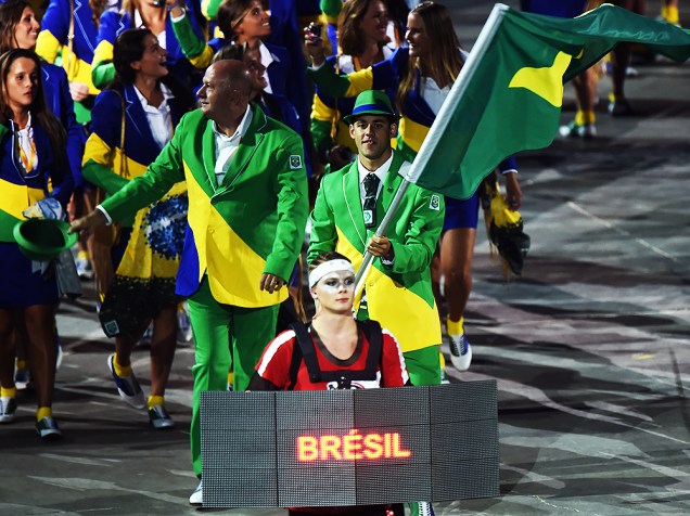 Delegação brasileira é recebida no Rogers Centre em Toronto, no Canadá, durante a cerimônia de abertura dos Jogos Pan-Americanos