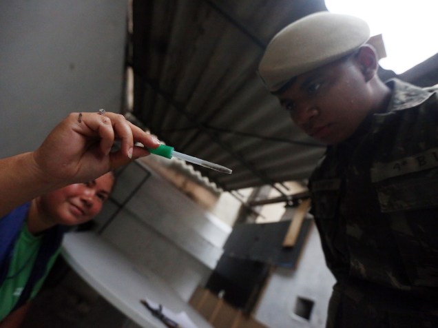<p>Prefeitura e Exército em ações de combate ao Aedes aegypti em São Paulo</p>