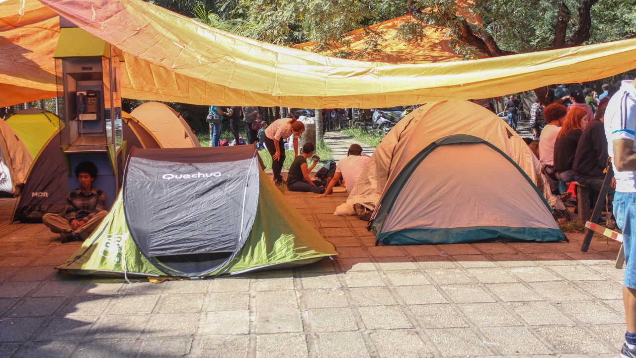 Grevistas que acampavam na Cidade Universitária da USP e foram retirados pela PM no início de agosto