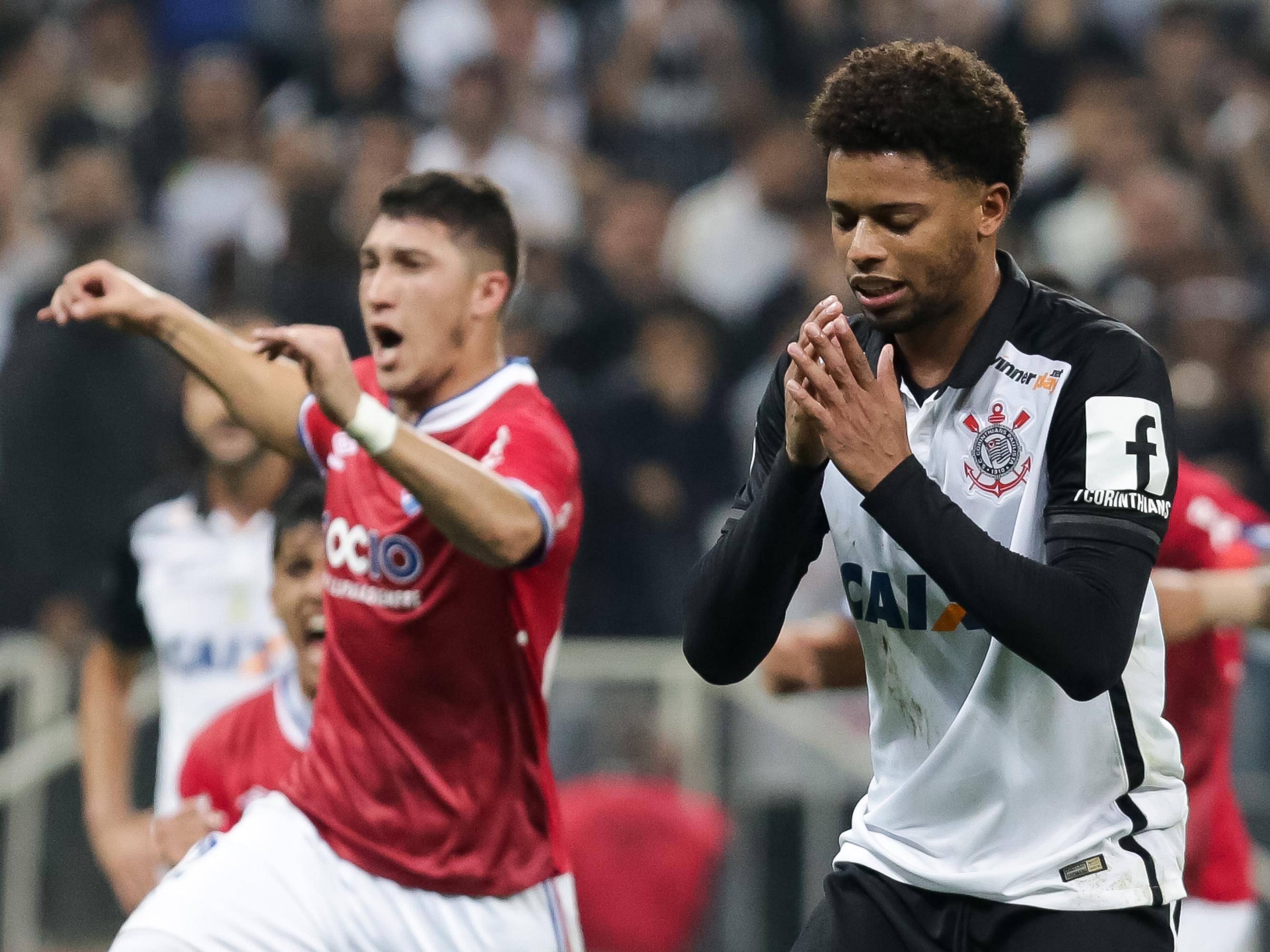 André deu uma paradinha e perdeu um pênalti contra o Nacional aos 38 do segundo tempo