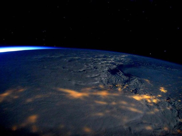 <p>Fotos da grande nevasca que atinge a região leste dos EUA tiradas da Estação Espacial Internacional (ISS)</p>