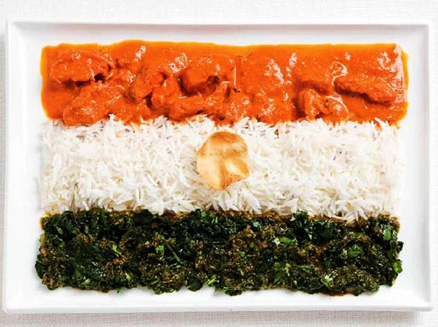 Bandeira da Índia: Caril de frango, arroz, cheera thoran e tortilha indiana