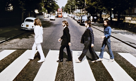 Uma das fotos descartadas da capa de 'Abbey Road', dos Beatles