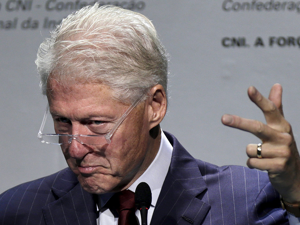 Bill Clinton durante evento em Brasília