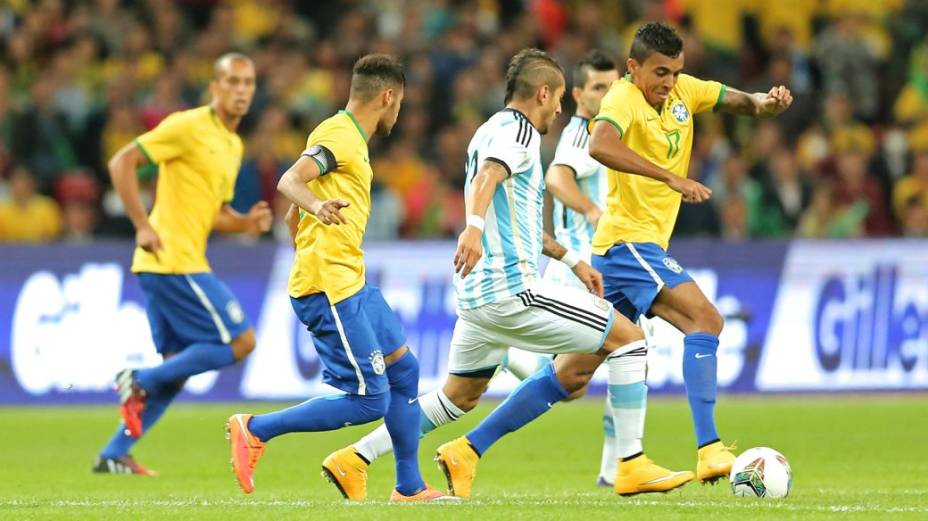 Brasil e Argentina se enfrentam pelo Superclássico das Américas, no Ninho do Pássaro, em Pequim