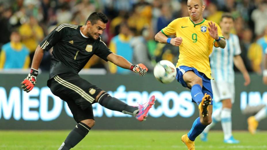 Brasil e Argentina se enfrentam pelo Superclássico das Américas, no Ninho do Pássaro, em Pequim