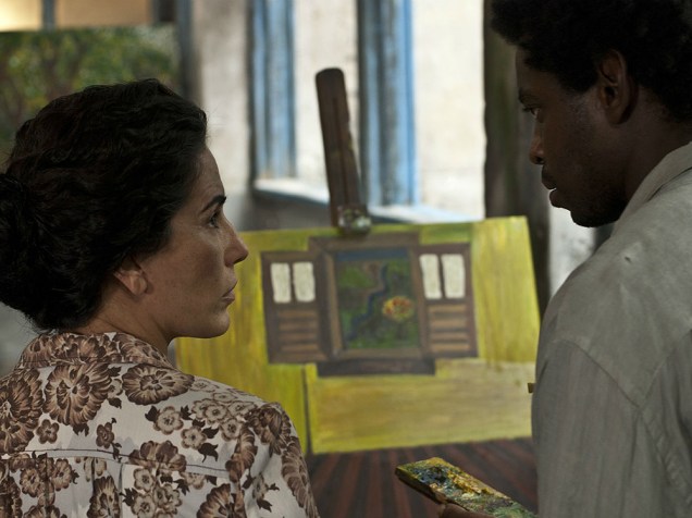 Nise da Silveira (Gloria Pires) e Otávio (Flávio Bauraqui) em cena do filme Nise - O Coração da Loucura