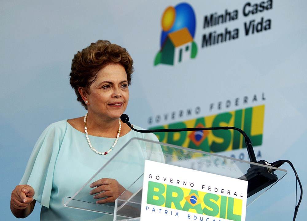 Dilma entrega unidades habitacionais do Programa Minha Casa Minha Vida, em Feira de Santana, na Bahia