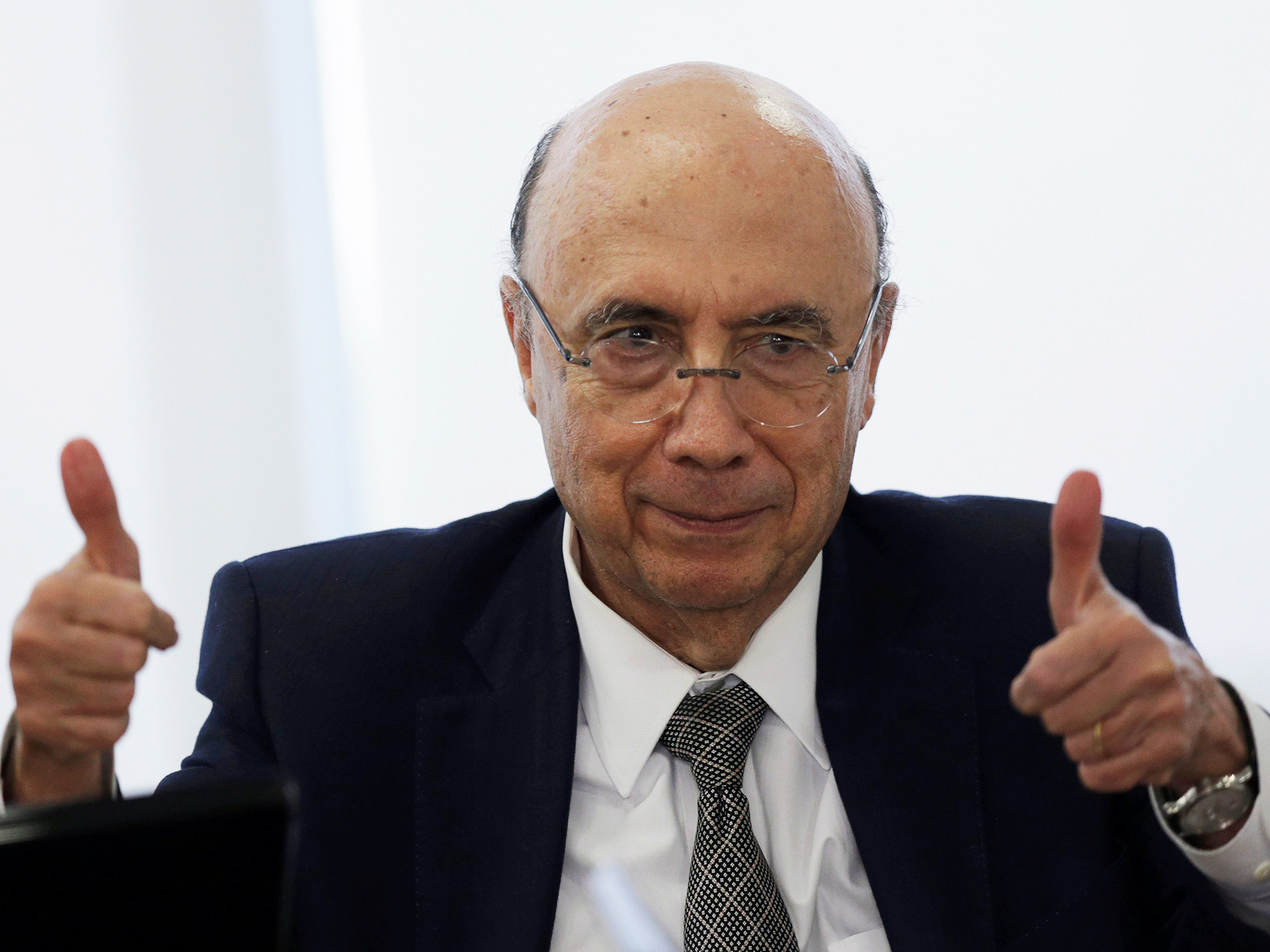 O Ministro da Fazenda, Henrique Meirelles, durante encontro com o presidente interino da República, Michel Temer, no Palácio do Planalto, em Brasília (DF) - 16/05/2016
