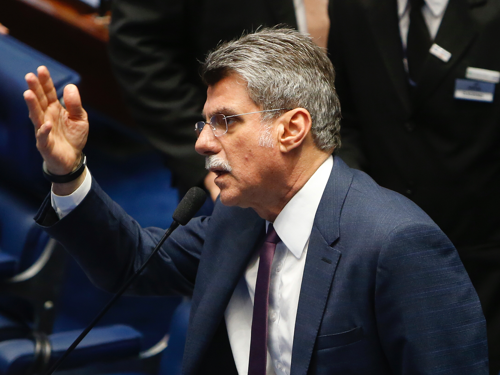 Para Jucá, déficit das contas públicas previsto para 2016 é superior a 96,65 bilhões de reais