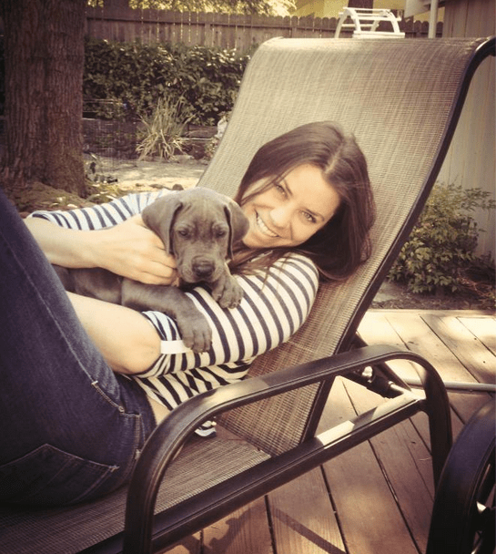 Brittany Maynard, antes de adoecer, em sua casa na Califórnia. A americana de 29 anos optou pelo suicídio assistido após ser diagnosticada com um tumor cerebral