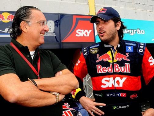 Galvão Bueno e o filho Cacá Bueno durante etapa da Stock Car