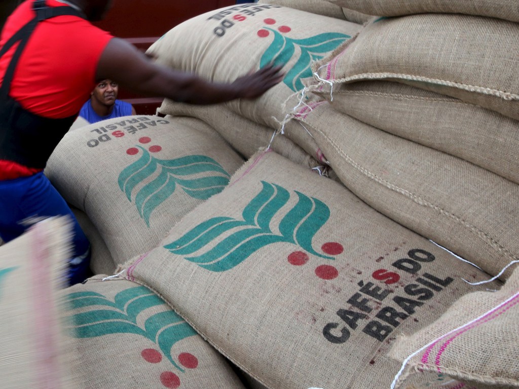 As exportações de café do Brasil em 2015