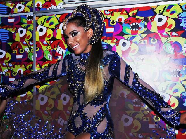 Anitta se prepara para cantar no Carnaval de Salvador (BA) - 12/02/2015