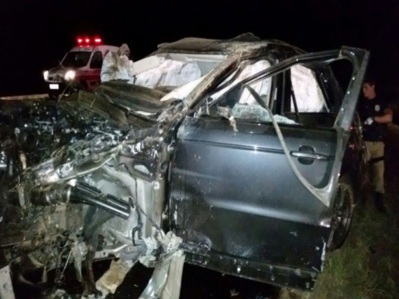 LUTO: Cantor Cristiano Araújo e namorada morrem após acidente de carro em  Goiás - Blog Marcos Frahm