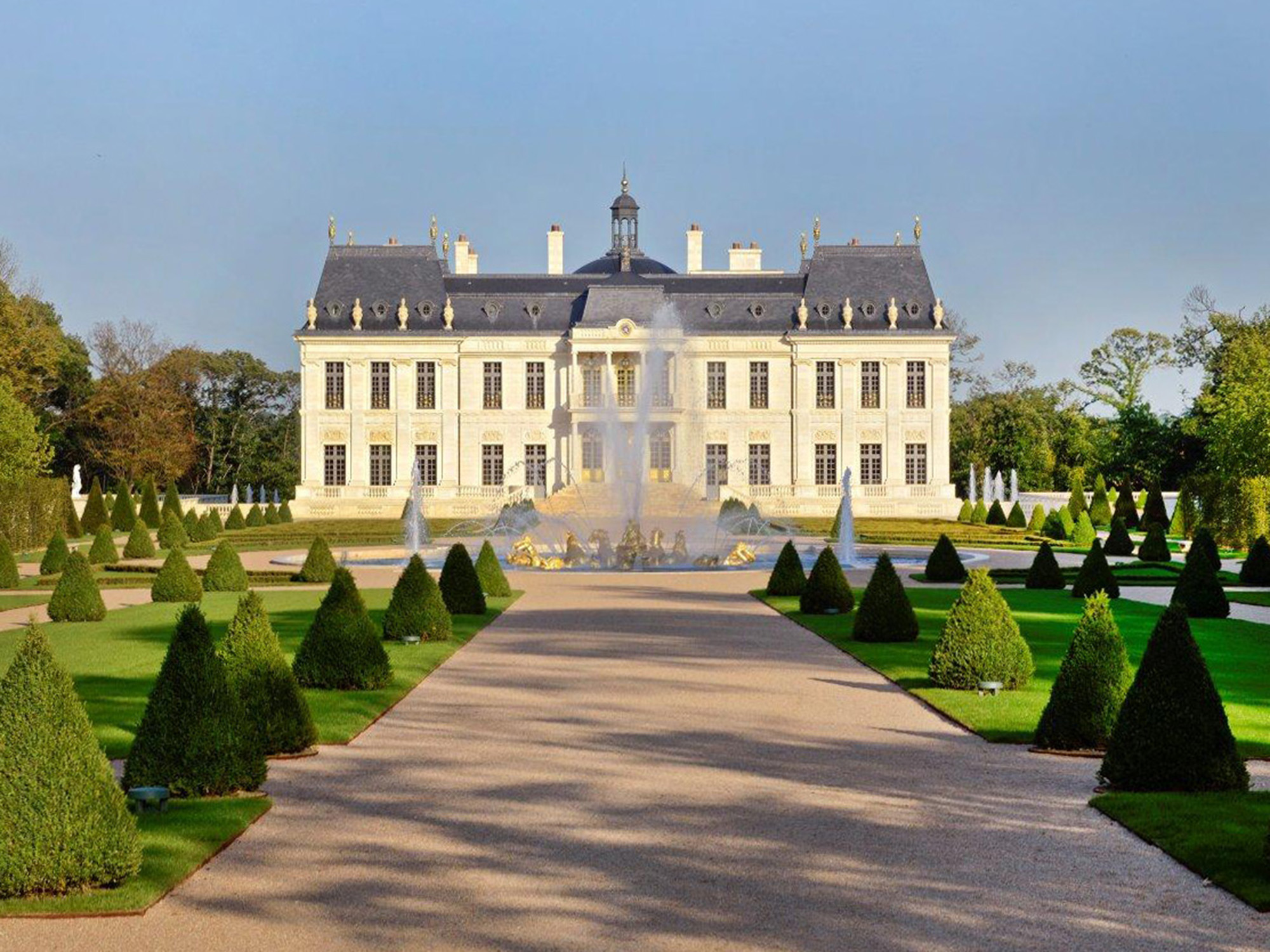 Chateau Louis XIV em Louveciennes, França
