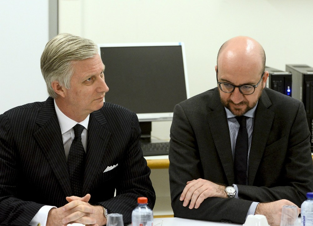 O primeiro-ministro belga Charler Michel apoio a comissão parlamentar que investigou os abusos