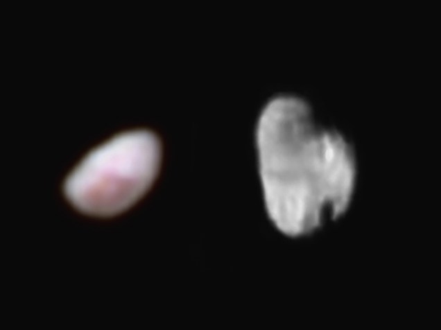 <p>As duas menores luas de Plutão, Nix (à esquerda) e  Hydra (à direita), com cores feitas por computador. Nyx tem 42 quilômetros de comprimento e Hydra, 55 quilômetros.</p>