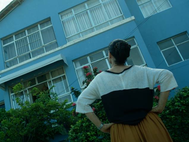 Clara (Sônia Braga) e o prédio Aquarius são os protagonistas do filme que fala sobre resistência