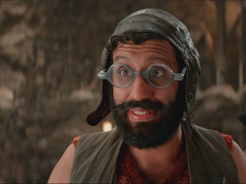 Sr. Smee (Adeel Akhtar)