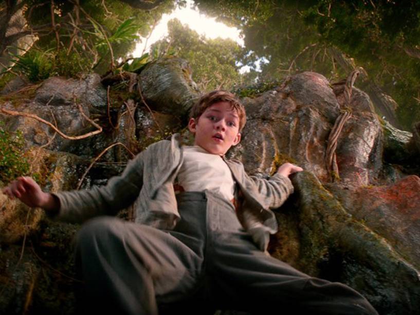 Cena do filme Pan: Viagem à Terra do Nunca