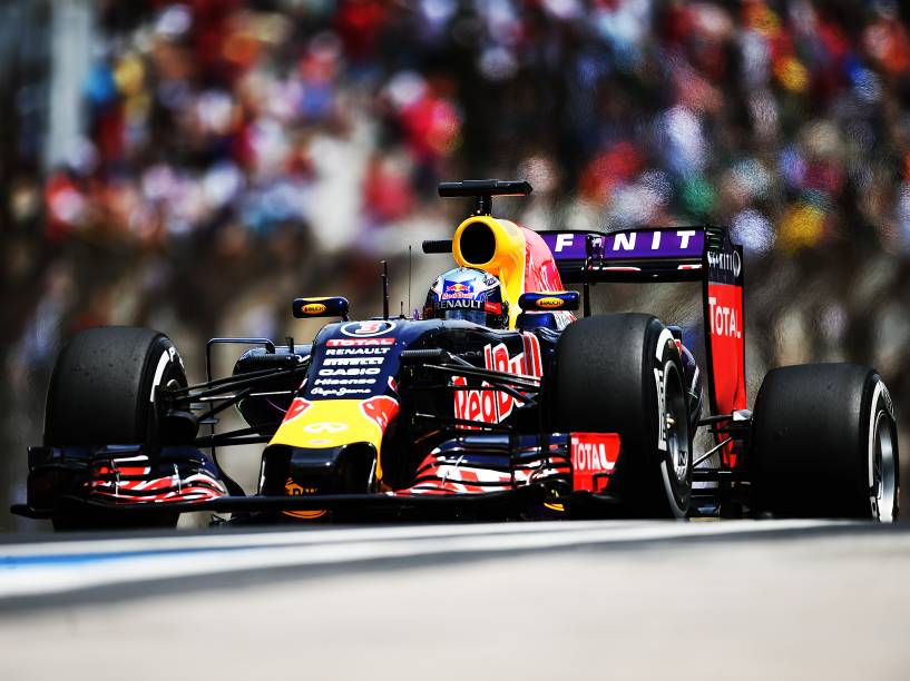 Daniel Ricciardo durante classificatório em Interlagos