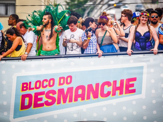 O Bloco do Desmanche desfilou da Rua Augusta até o Vale do Anhangabaú, na região central de São Paulo, neste domingo (07)